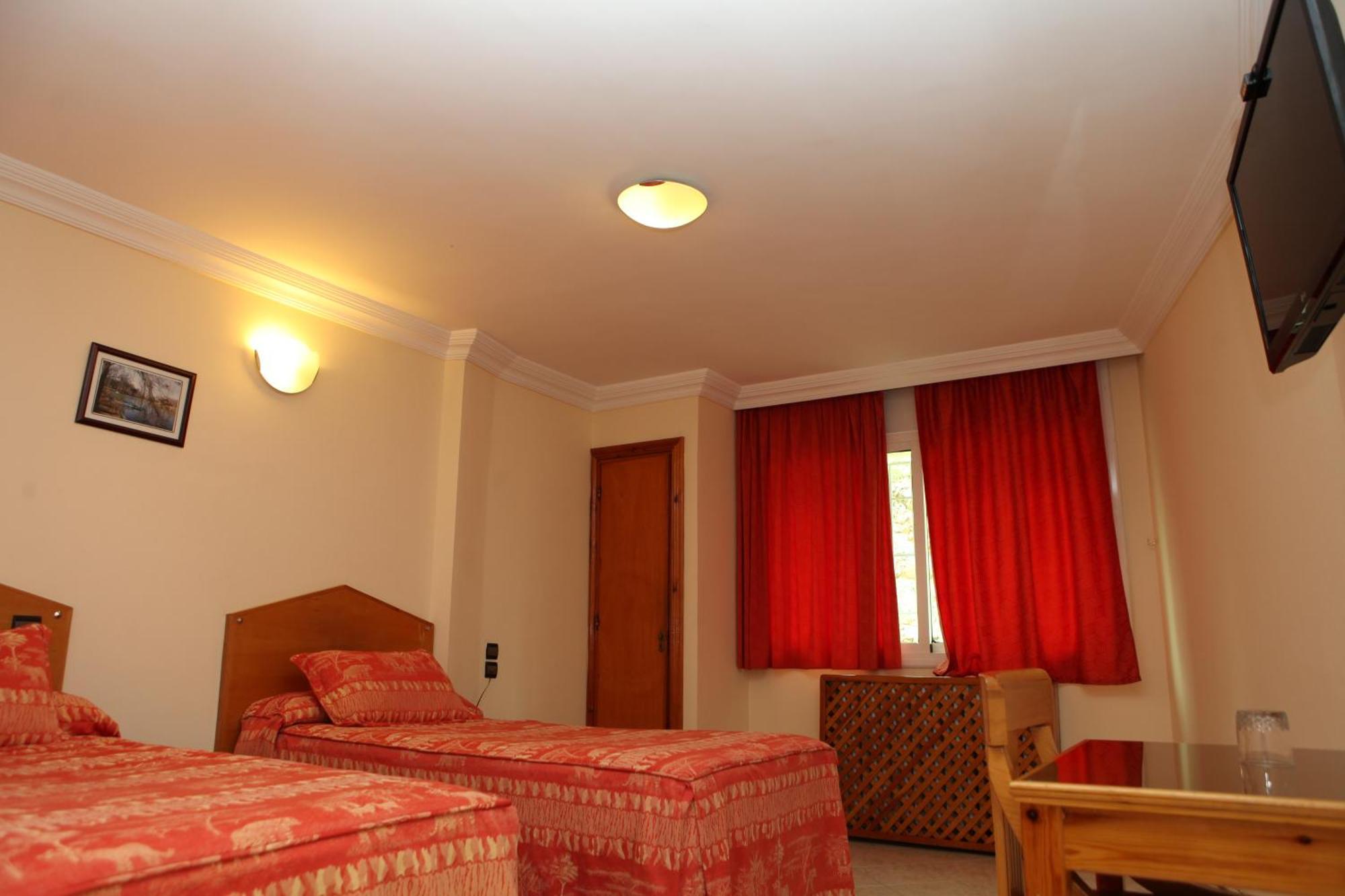 Hotel Relais Ras El Maa Ifrane  Exterior photo