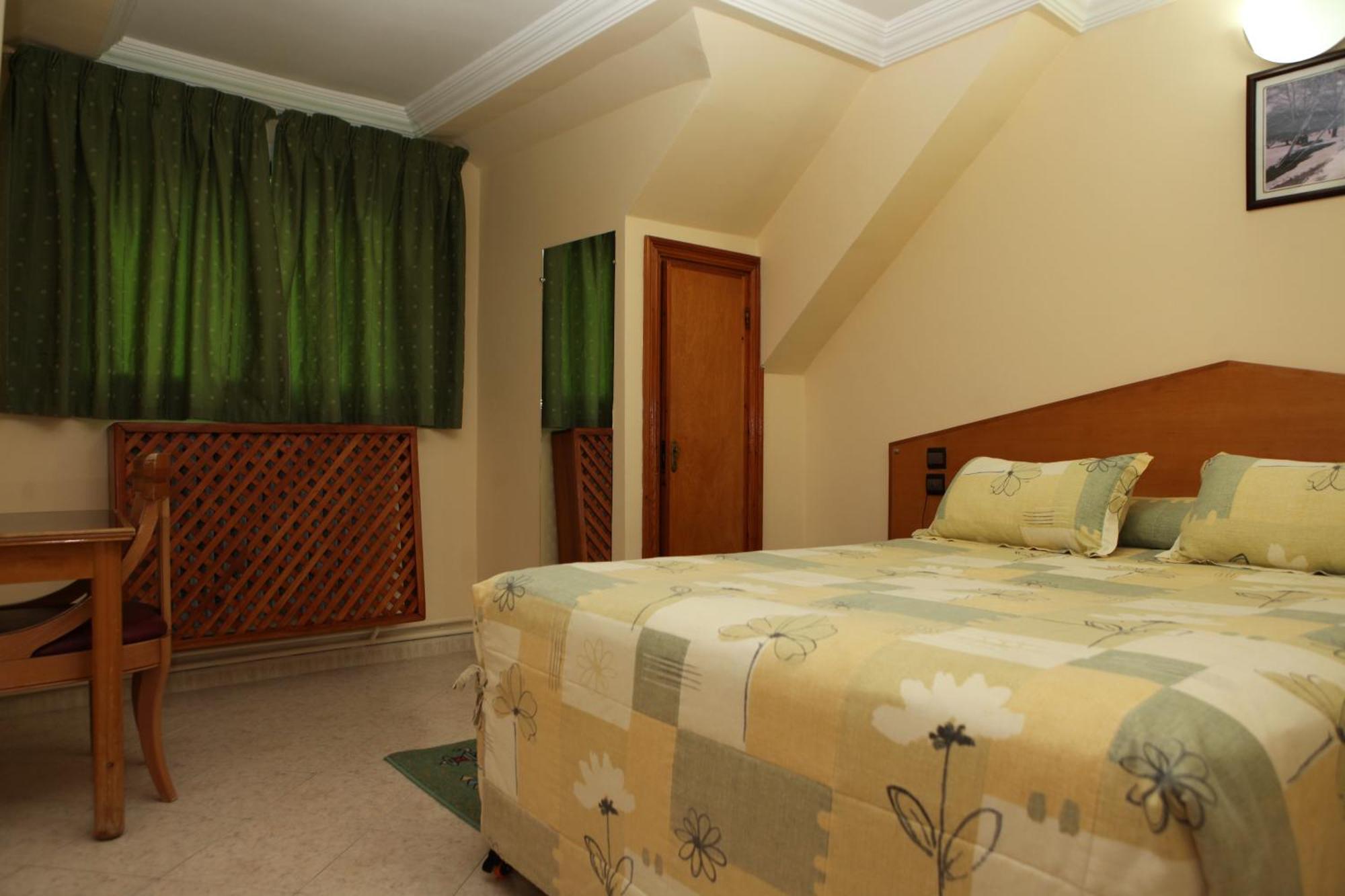Hotel Relais Ras El Maa Ifrane  Exterior photo